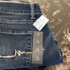 Maurices Indigo Wash Stretch Jeans - Dark Blue NWT